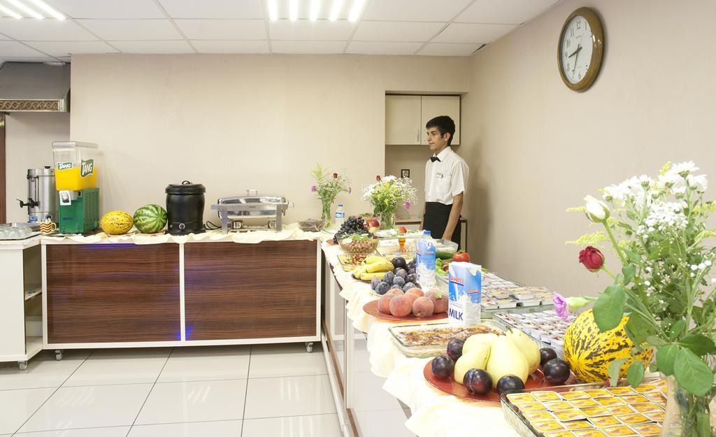 Egemen Hotel Mersin  Exterior photo
